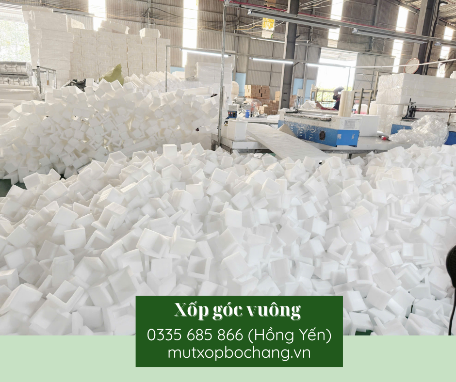 xop-goc-vuong-bao-ve-goc-ban-ghe