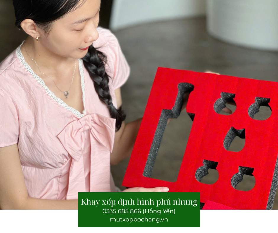 Khay xốp định hình phủ nhung